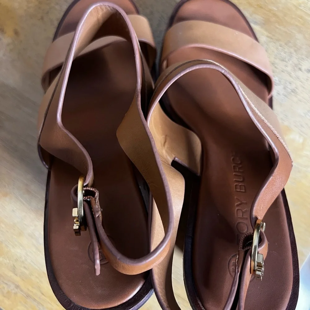 Tory Burch Selby Two Toned Wedge Sandals 9.5